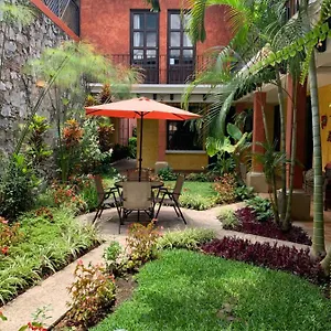 El Conquistador Antigua